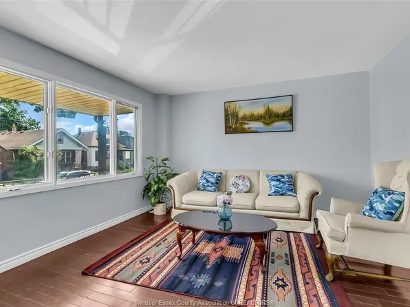 397 Josephine Ave, Windsor, ON N9B 2K9