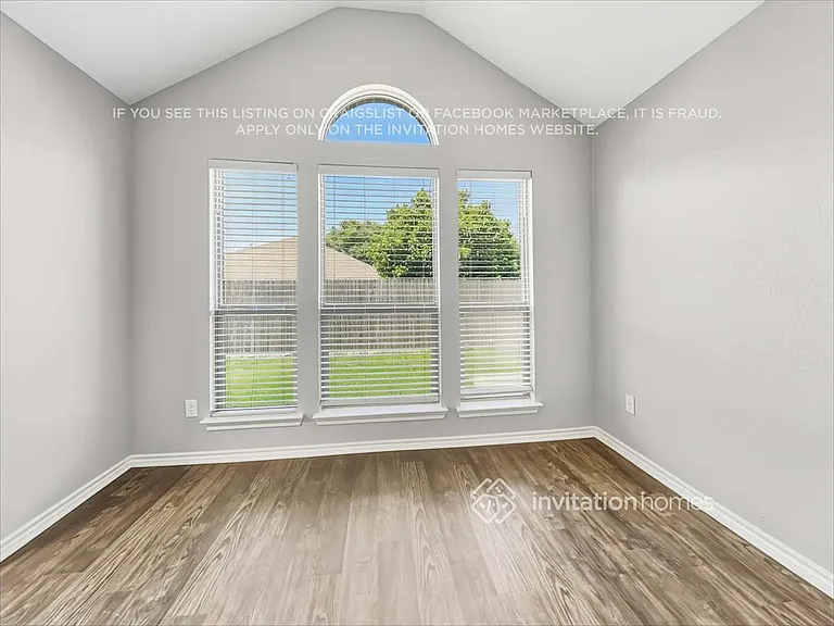 413 Windridge Dr — Photo 9