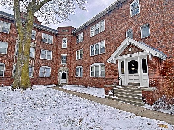 5th image of 2221 Jones St #222312