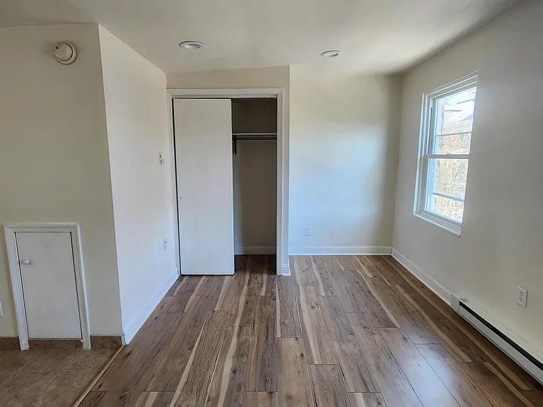 242 S 22nd St #1 — Photo 5