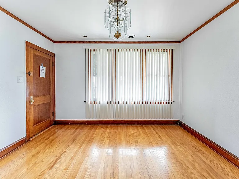 2101 W 51st St #1 — Photo 7