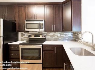 20327 River Ridge Ter APT 300, Ashburn, VA 20147