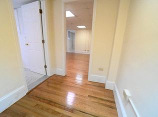 1396 Beacon St #3, Brookline, MA 02446