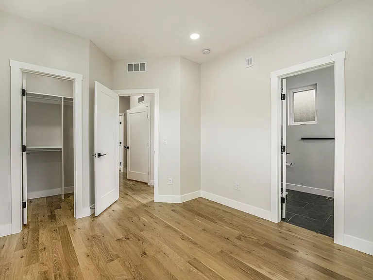 2927 W 28th Ave #2927 — Photo 13