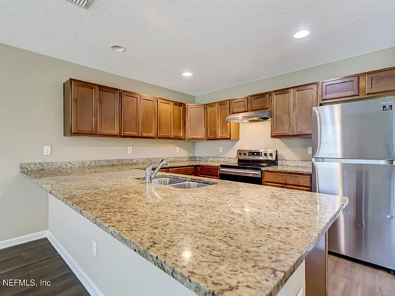 8151 Lanette St — Photo 9