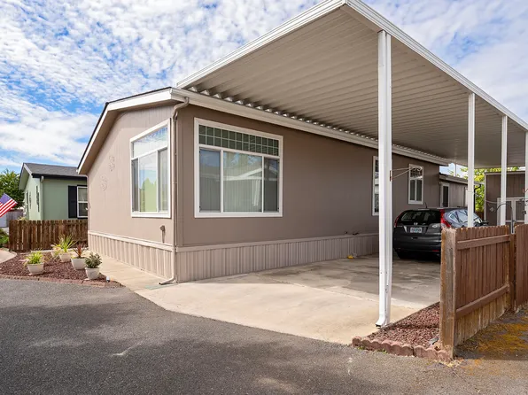 1514 Agape Way, Grants Pass, OR 97527