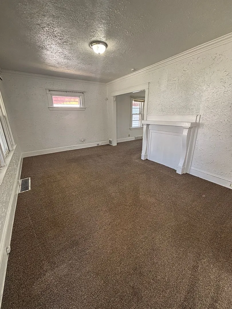 3bd Single Cash Pay — Photo 2