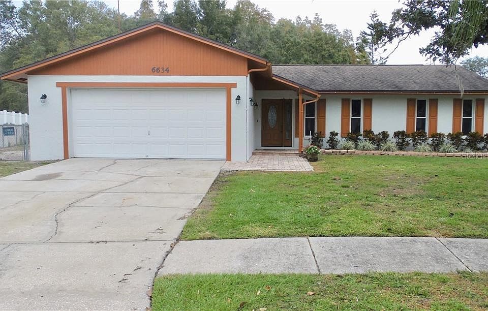 1st image of 6634 Winding Oak Dr