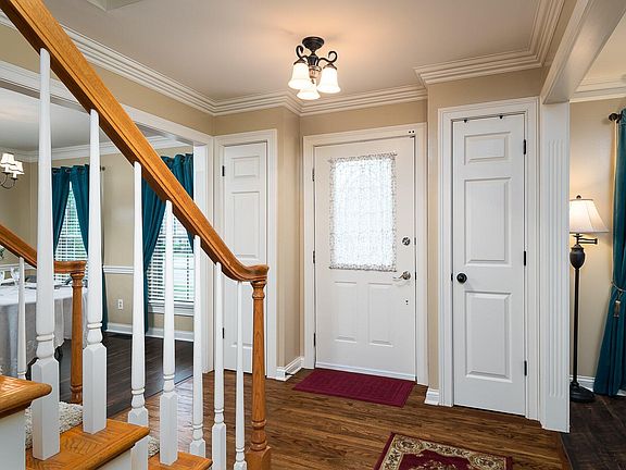 3rd image of 2665 Ashbrooke Dr