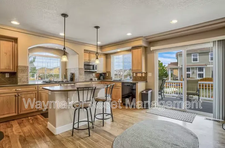 10904 Cascading Spring Cir — Photo 23
