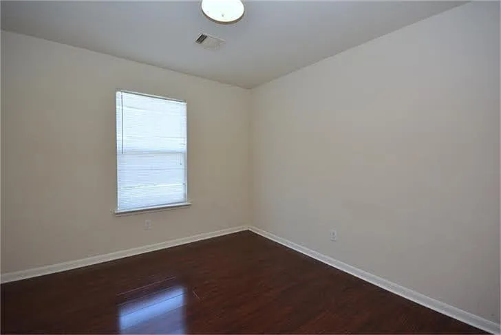8106 Arrington Forest Ln — Photo 7