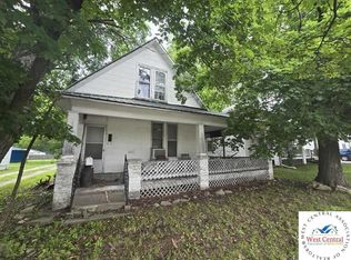 308 N 2nd St, Clinton, MO 64735