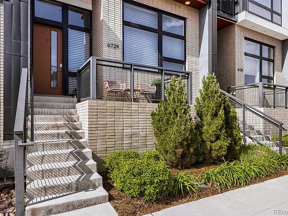 2nd image of 6729 E Lowry Boulevard