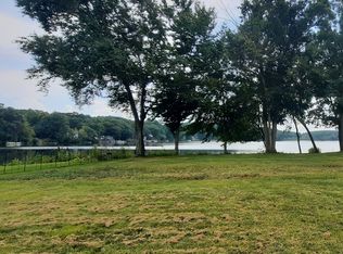 30B Jezierski Ln, Thompson, CT 06277