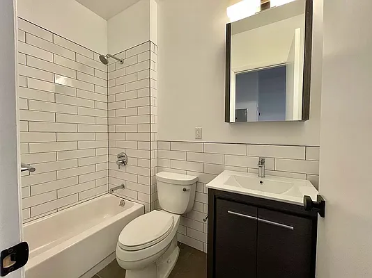 Rented by C2R Management LLC | media 12