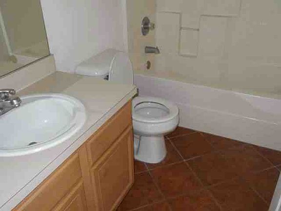 3rd image of 2071 Fawn Meadow Cir