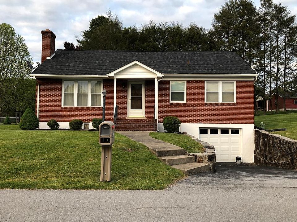 1st image of 107 Allendale St