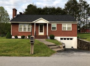 107 Allendale St, Bluefield, VA 24605