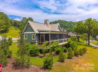 396 River Club Dr, Cullowhee, NC 28723