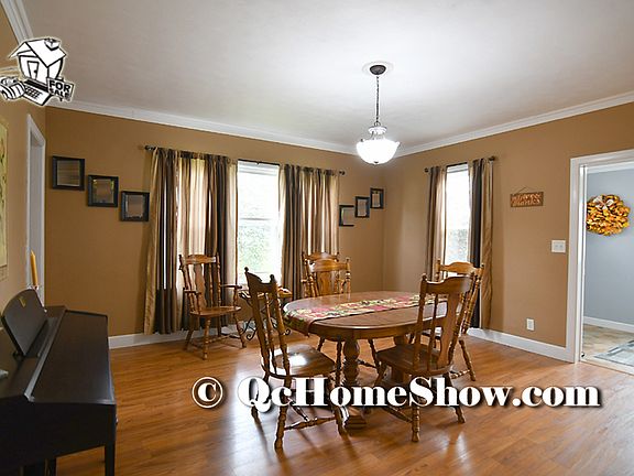 15 x 15 Formal Dining Room