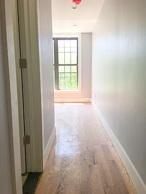 Rented by Lofts and Flats LLC | media 37