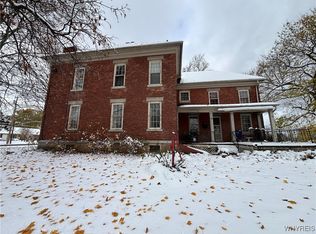 5755 Beattie Ave, Lockport, NY 14094