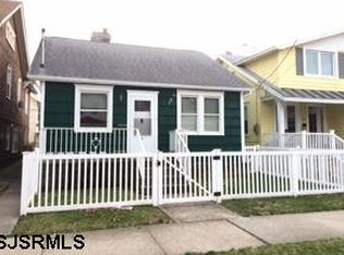 20 N Buffalo Ave, Ventnor, NJ 08406