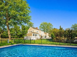 78 Mecox Rd, Water Mill, NY 11976