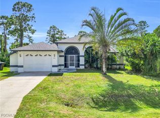 809 Hamilton Ave, Lehigh Acres, FL 33972