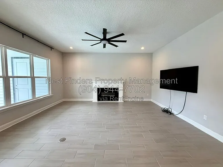 58 Valley Falls Way St — Photo 3