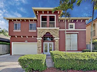 16605 SW 51st Ter, Miami, FL 33185