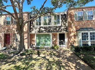 6332 Chevy Chase Dr #16, Houston, TX 77057