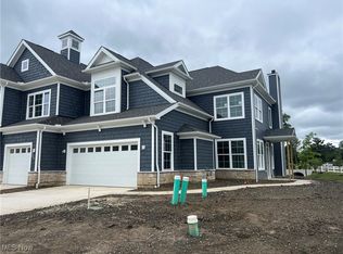 500 Port Side Dr, Avon Lake, OH 44012