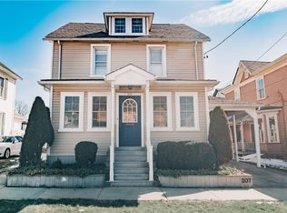 207 N 9th St, Indiana, PA 15701