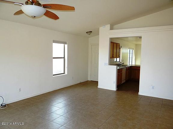 5th image of 1672 E Cardinal Dr