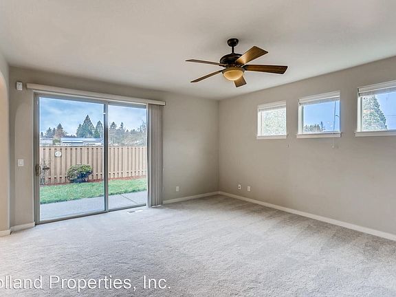 5th image of 247 NE 64th Pl