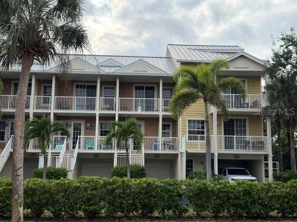 466 BAHIA BEACH BOULEVARD, RUSKIN, FL 33570