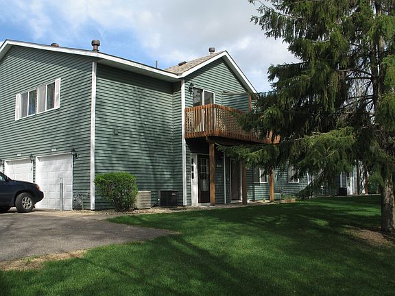 2nd image of 5972 Fernwood St