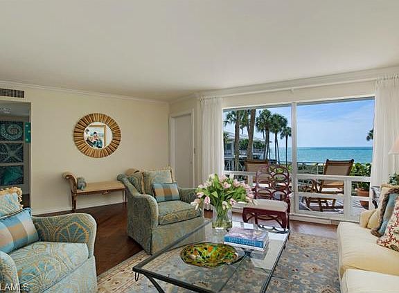2nd image of 1851 Gulf Shore Blvd N