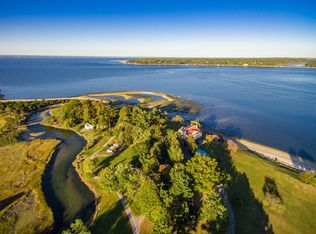 326 Centre Island Rd, Centre Island, NY 11771