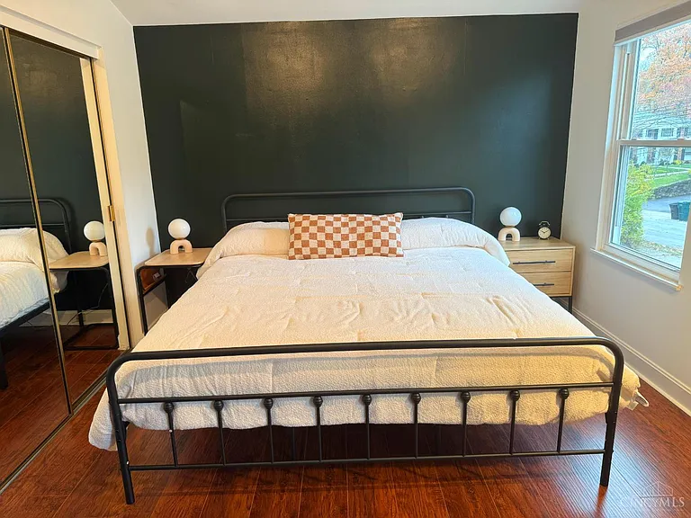 1239 Isis Ave — Photo 12