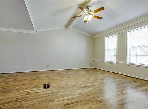 5th image of 4201 Arborcrest Dr