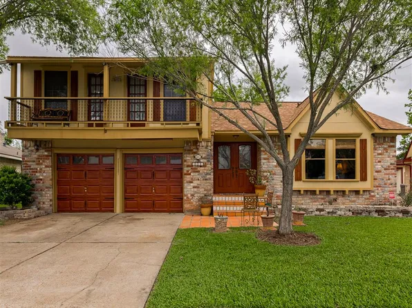 3911 Rushcroft Dr, Houston, TX 77082