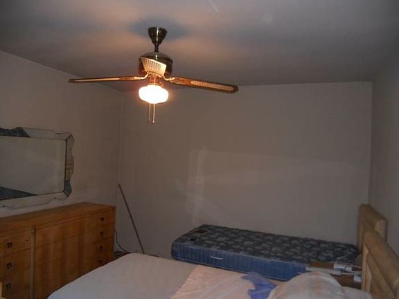 4th image of 7316 220th St