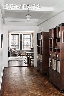 Sold by Compass | media 17