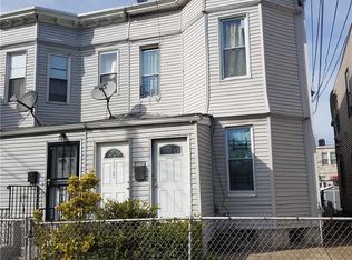 10401 Remington St, Jamaica, NY 11435