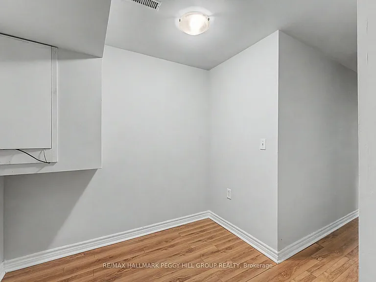 175 Stanley St #59 — Photo 8