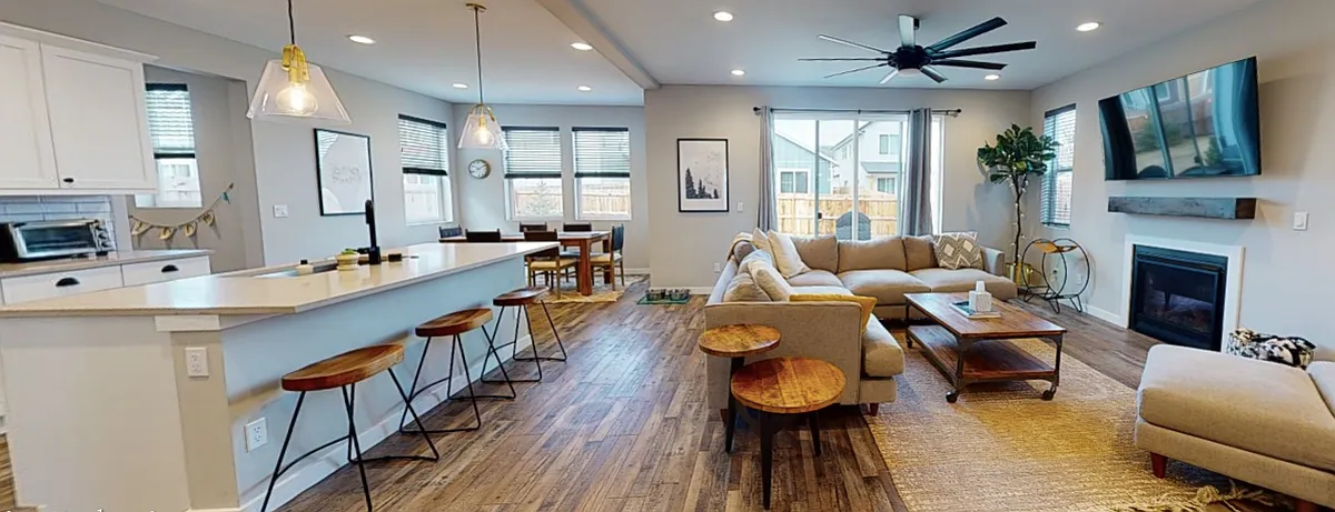 Building Photo - 3090 Mistral Way