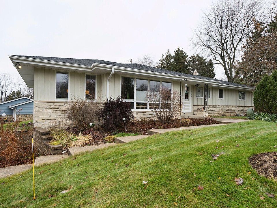 1st image of 18180 Ashlea Dr