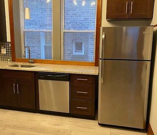 2nd image of 2236 W Augusta Blvd #1F